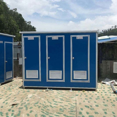Bagno multigiocatore mobile esterno prefabbricato con elettricità, idraulica e isolamento