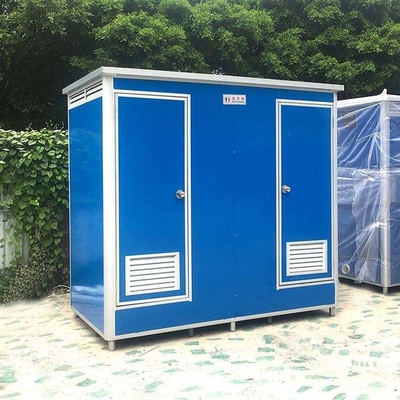 Bagno multigiocatore mobile esterno prefabbricato con elettricità, idraulica e isolamento